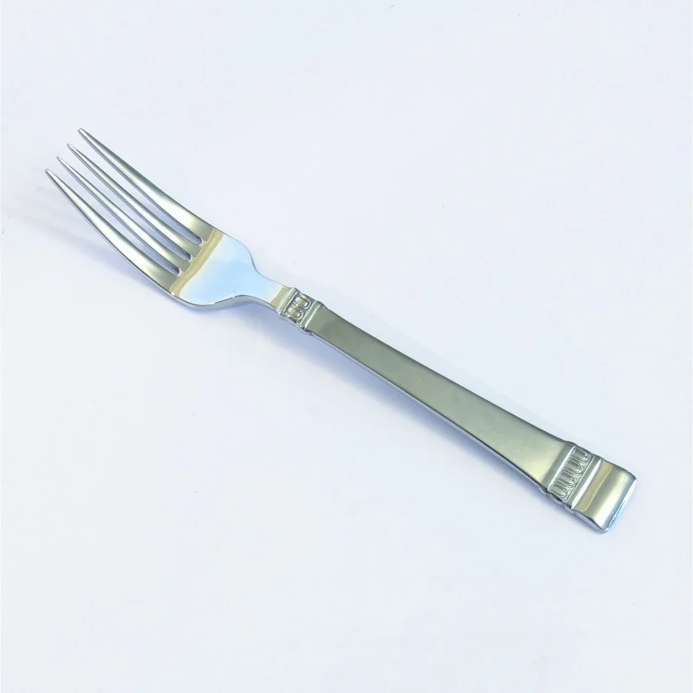 Oneida CADENCE Dinner Fork 7 7/8
